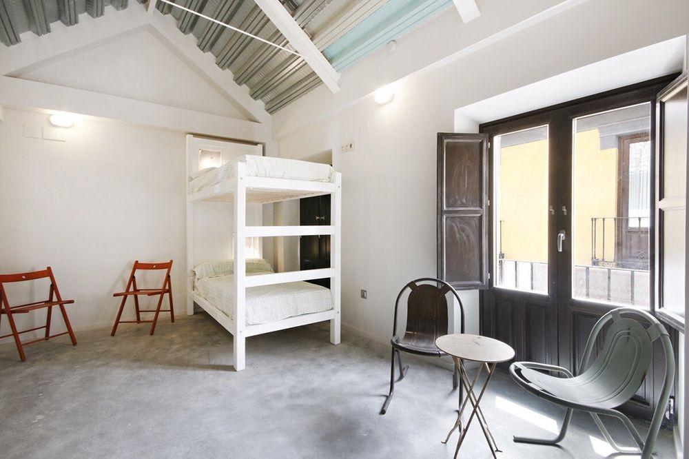 Lemon Rock Hostel Гранада Екстер'єр фото